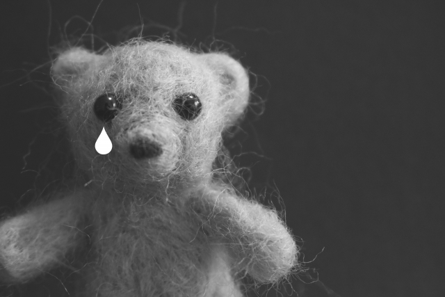 泣く熊